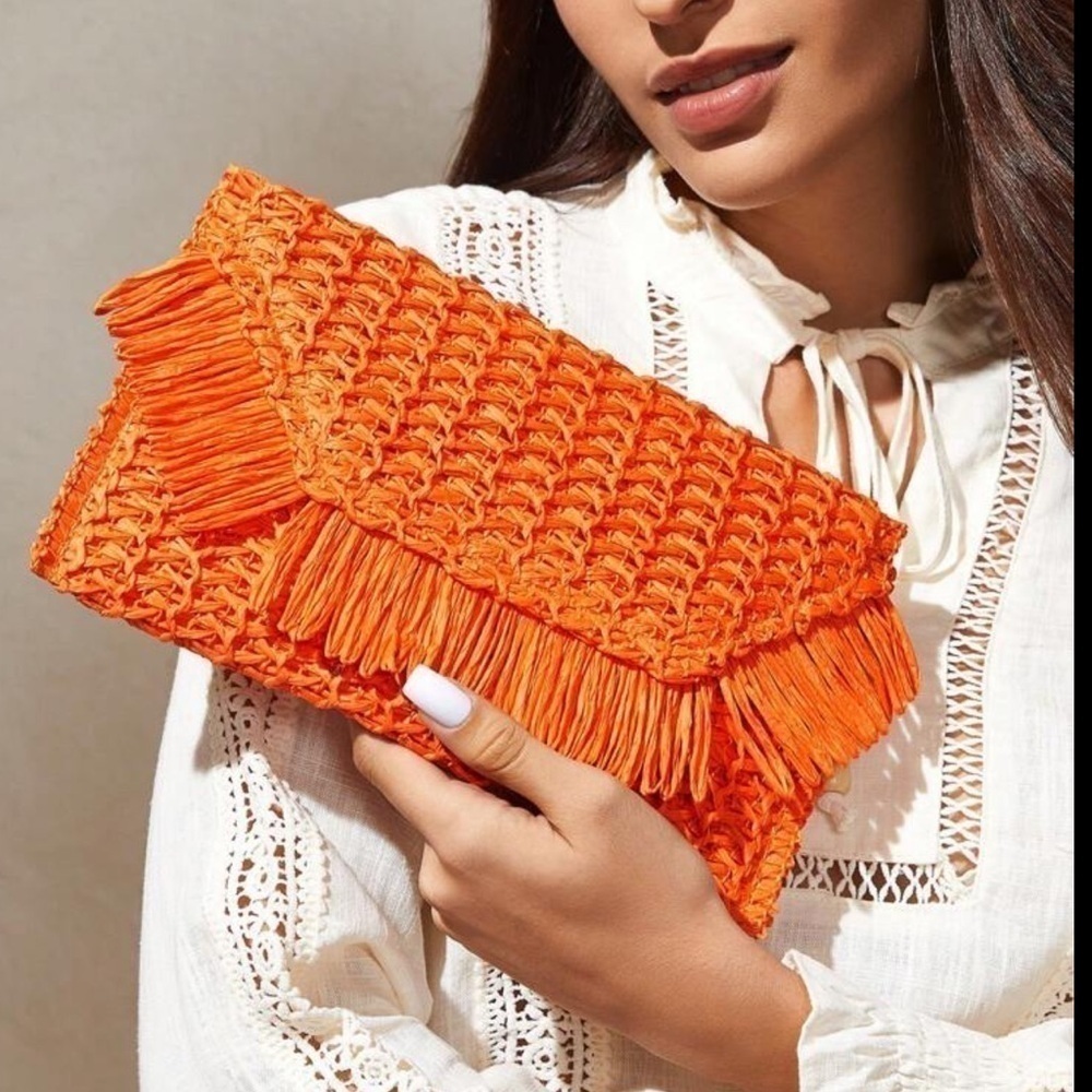 Fringe Decor Envelope Woven Bag - Picture 3 of 16